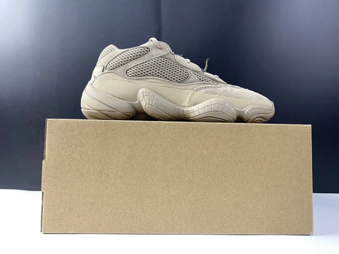 500 Taupe Yeezy Light GX3605 Adidas 0716